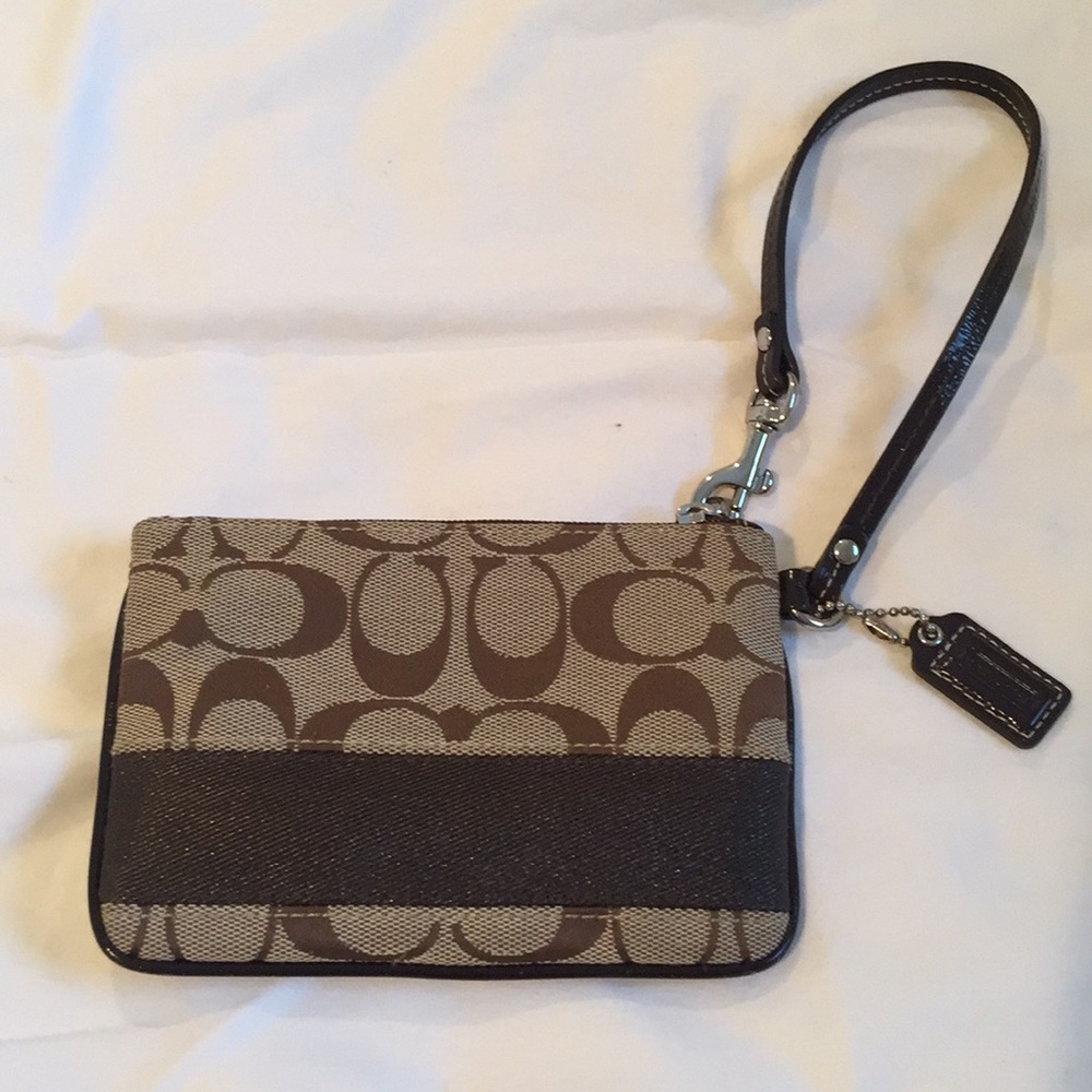 COACH wristlet NWOT